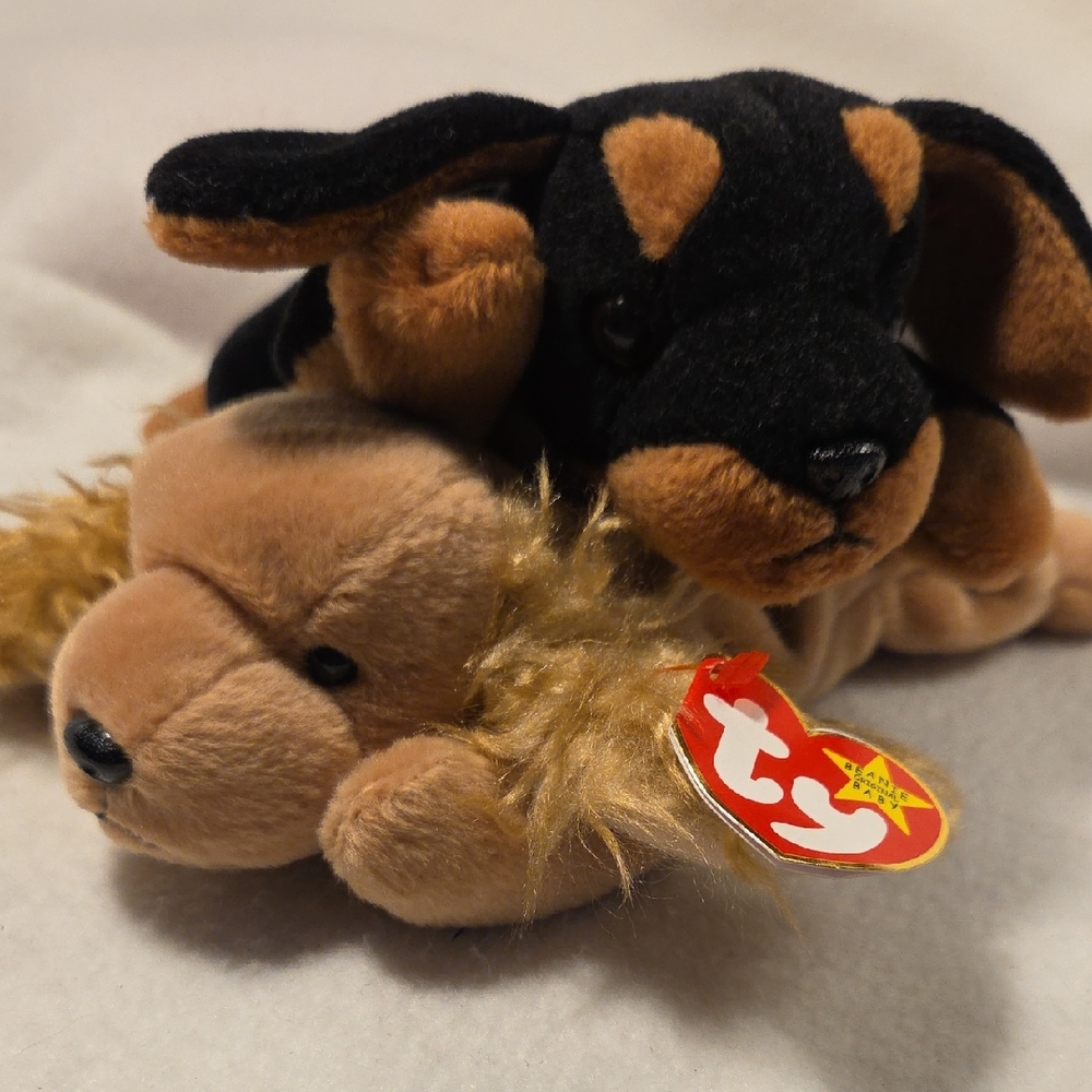 Spunky The Spaniel '97 + Doby The Doberman '96 Style 4110 Ty Beanie Babies